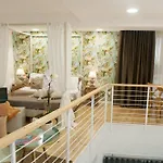Loft Del Teatro アパート シラクーサ